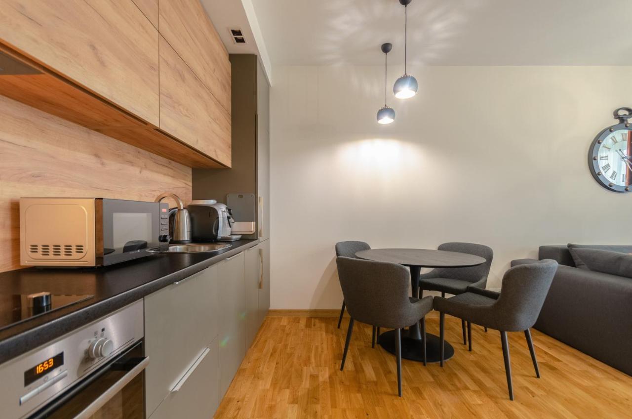 Petrovdom 408-467-471-277-377 In Central Park Cozy Apartments Kiev Ngoại thất bức ảnh